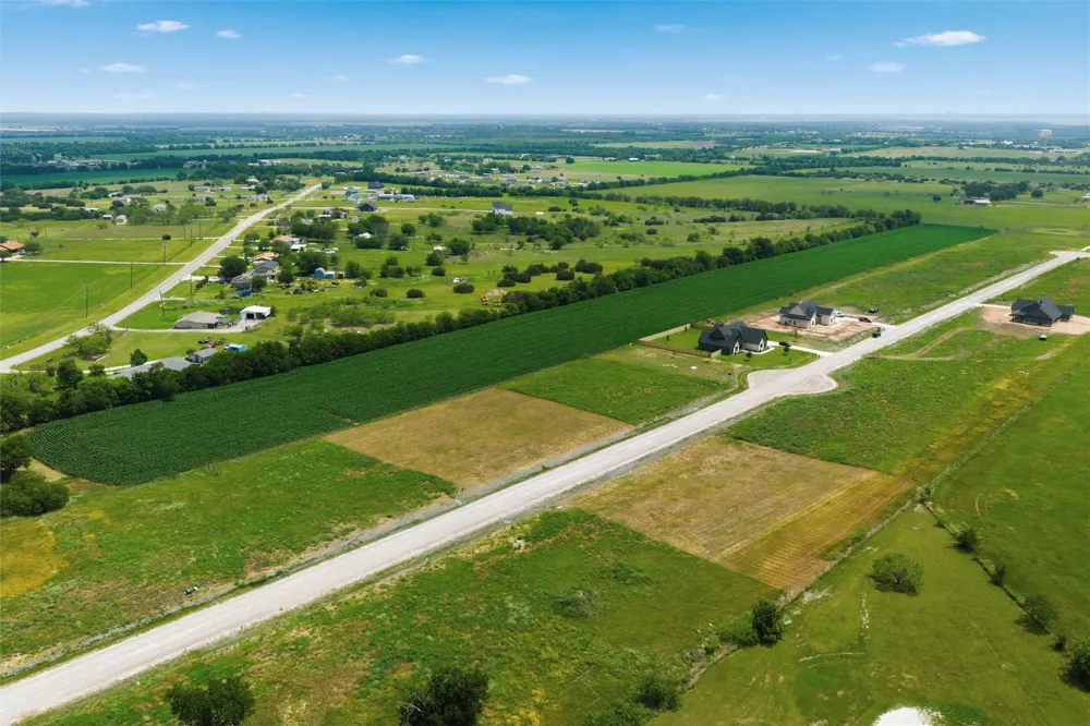 259 Lacek Mill Rd China Spring, TX 76633