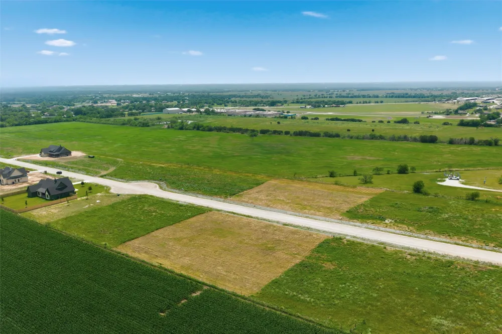 259 Lacek Mill Rd China Spring, TX 76633