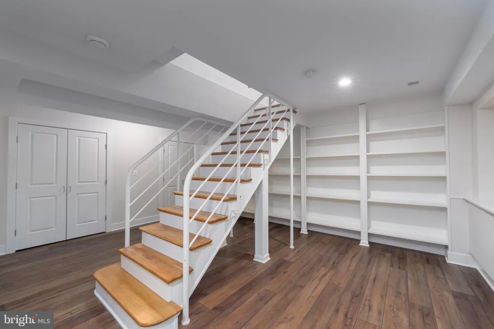 2728 OLD COURT Baltimore, MD 21208