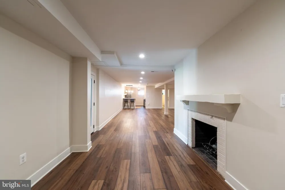 2728 OLD COURT Baltimore, MD 21208