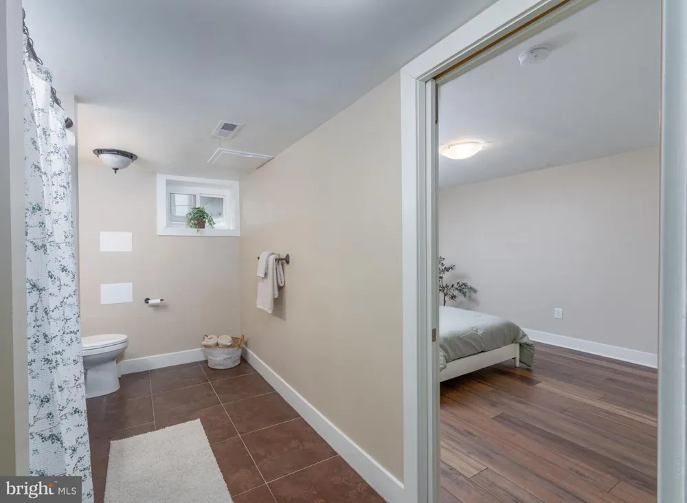2728 OLD COURT Baltimore, MD 21208