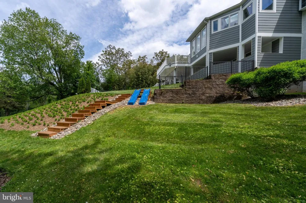 2728 OLD COURT Baltimore, MD 21208