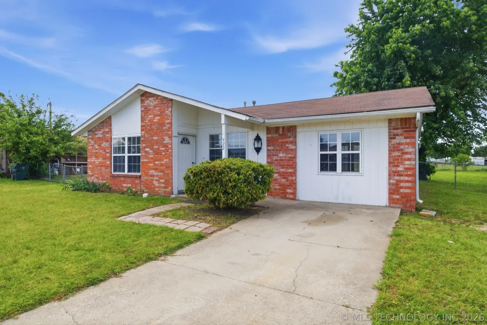 422 E 25th Street Okmulgee, OK 74447