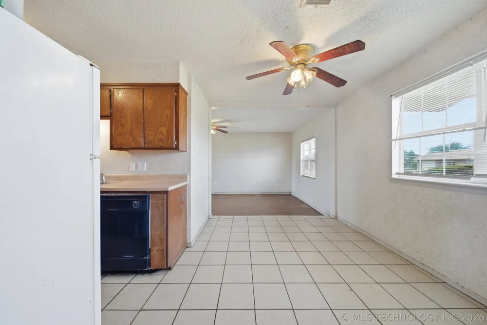 422 E 25th Street Okmulgee, OK 74447