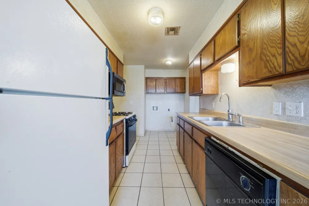 422 E 25th Street Okmulgee, OK 74447