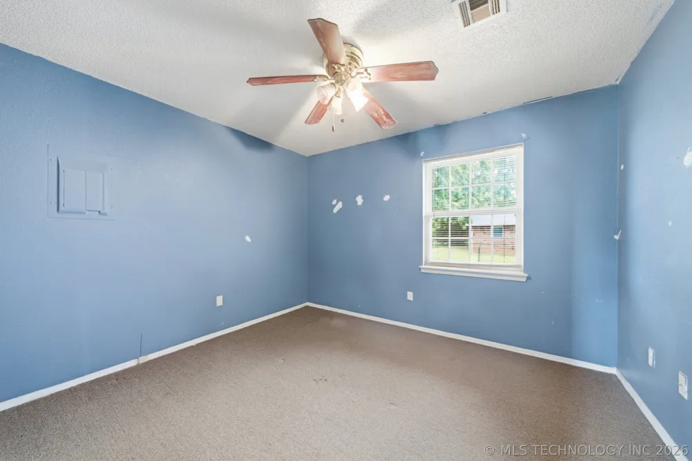 422 E 25th Street Okmulgee, OK 74447