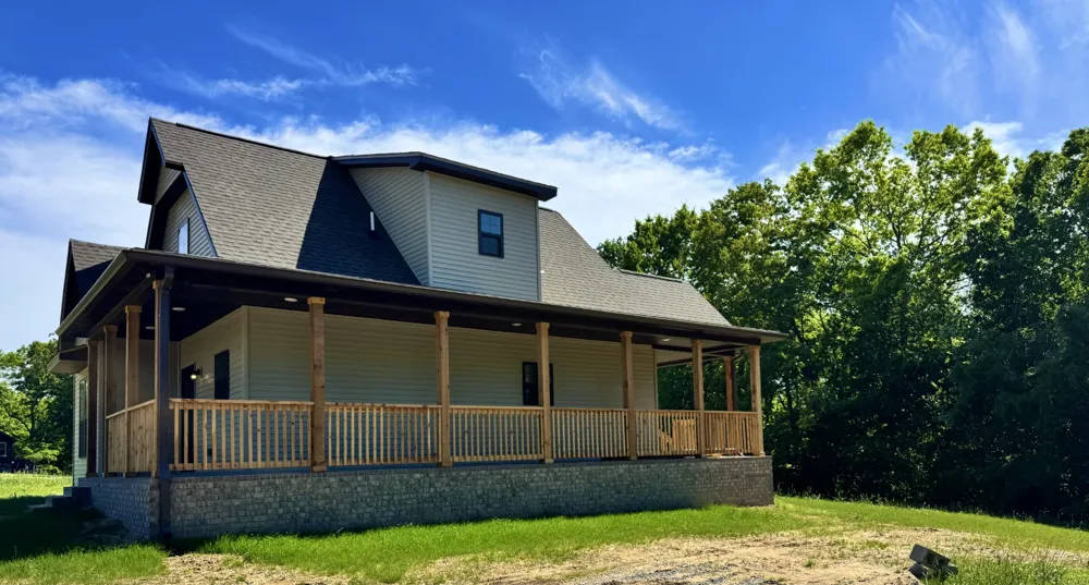 224 Redbird Lane Lafayette, TN 37083