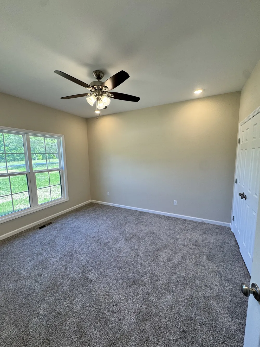 224 Redbird Lane Lafayette, TN 37083