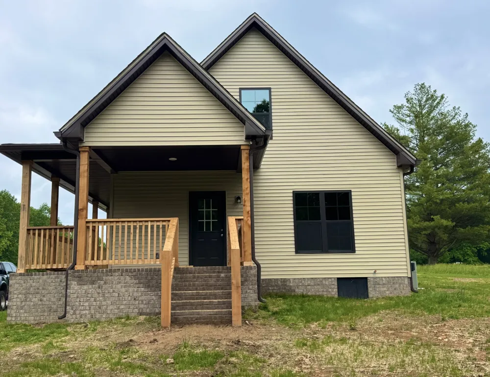 224 Redbird Lane Lafayette, TN 37083