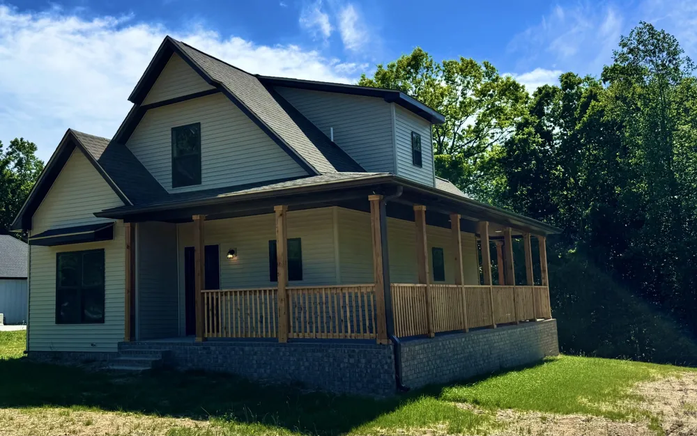 224 Redbird Lane Lafayette, TN 37083