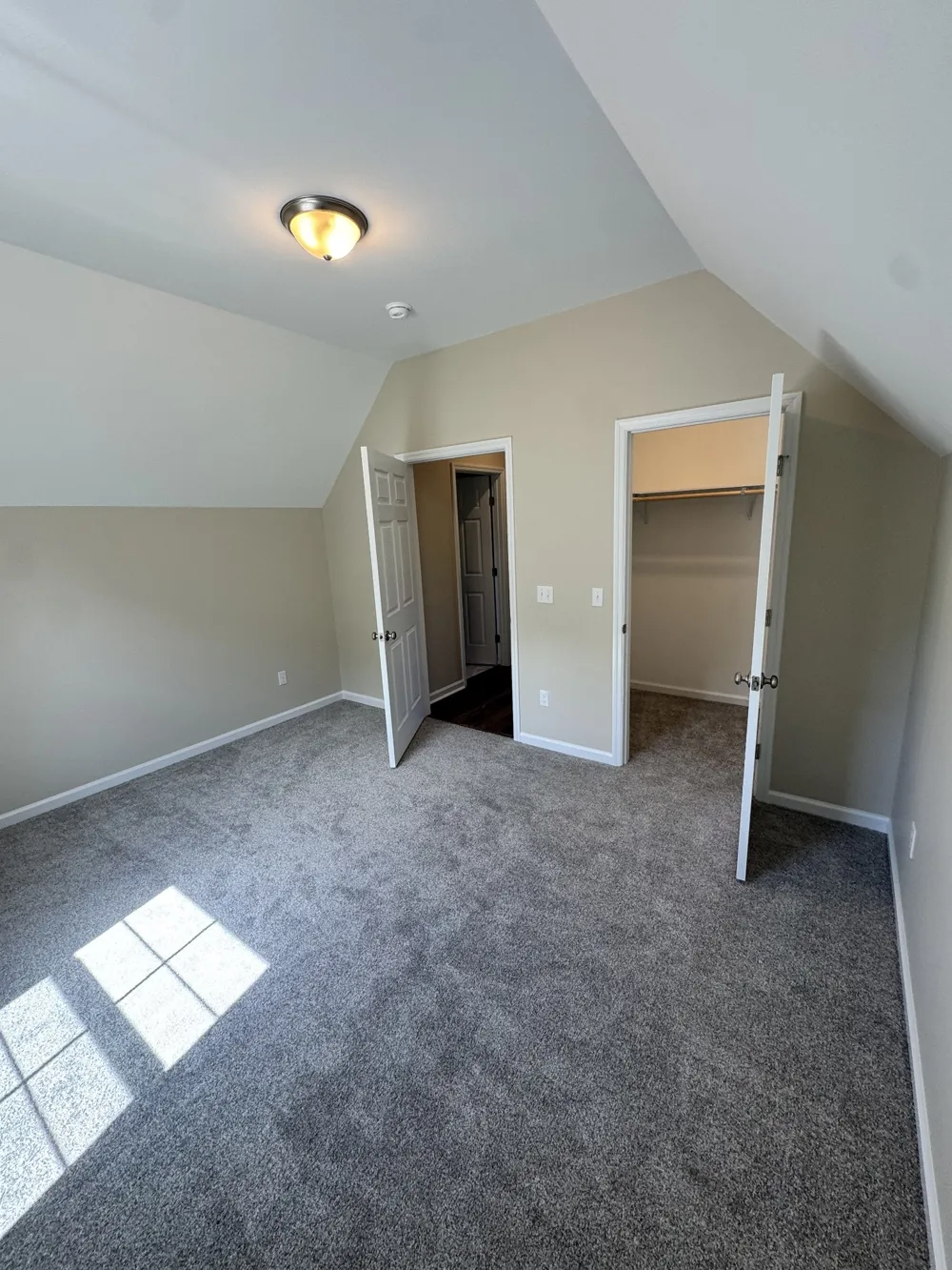 224 Redbird Lane Lafayette, TN 37083