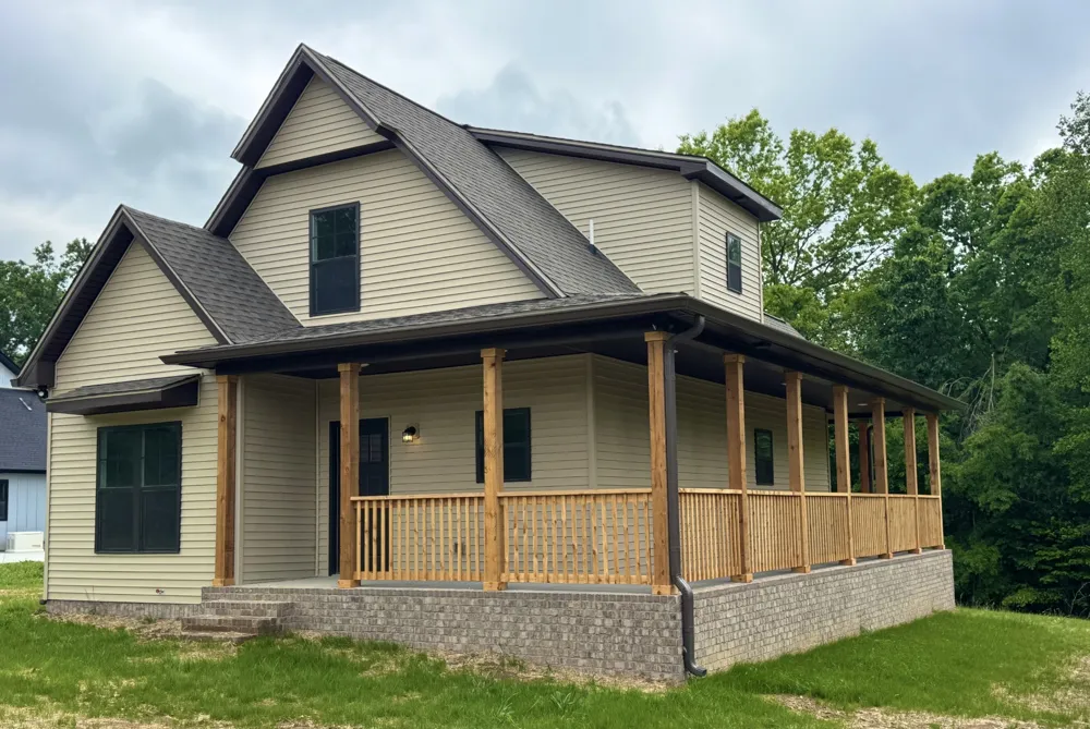 224 Redbird Lane Lafayette, TN 37083