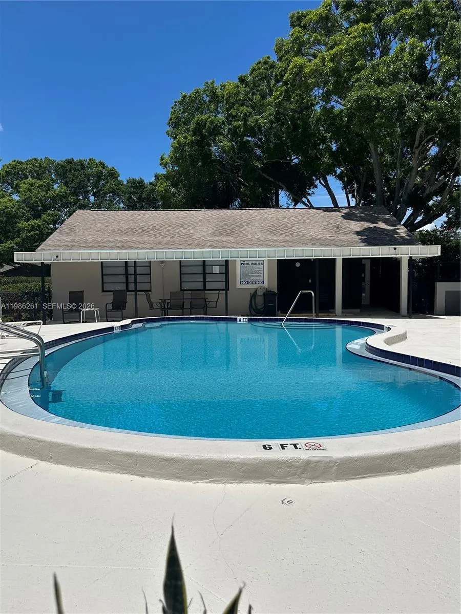 2130 ELM ST #401 Clearwater, FL 34698