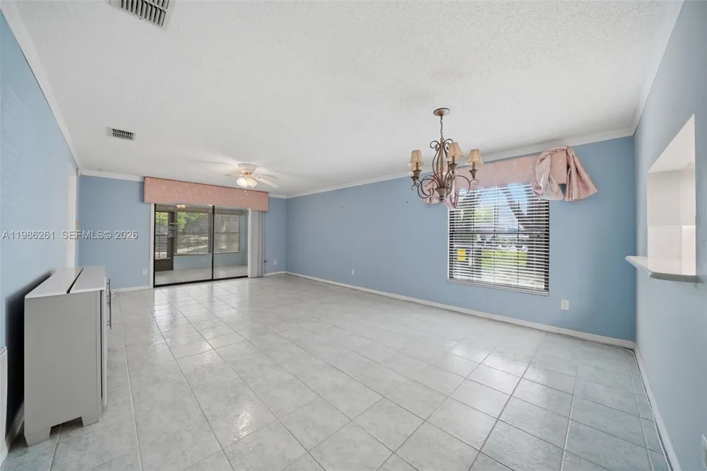2130 ELM ST #401 Clearwater, FL 34698