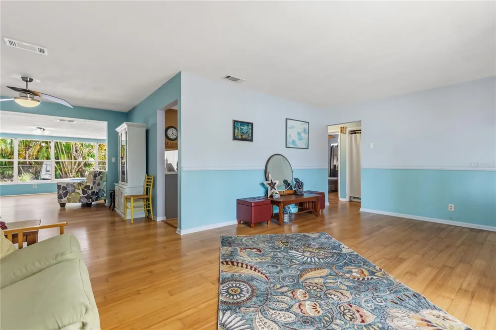 1508 ERIN LANE Clearwater, FL 33755