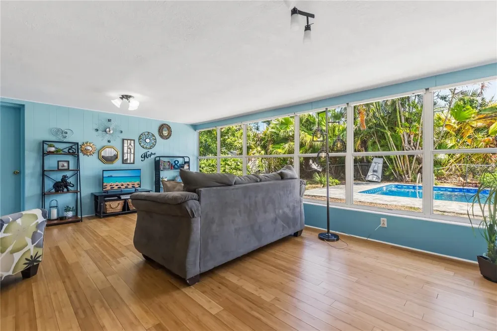 1508 ERIN LANE Clearwater, FL 33755