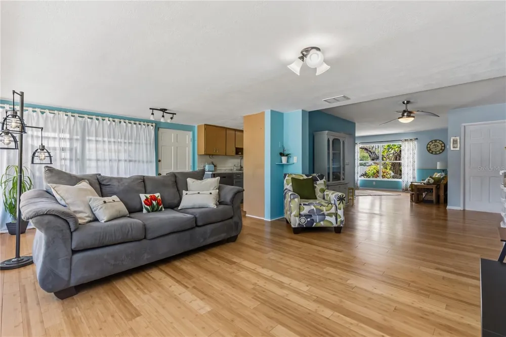 1508 ERIN LANE Clearwater, FL 33755