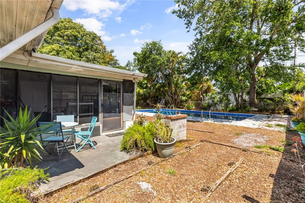 1508 ERIN LANE Clearwater, FL 33755
