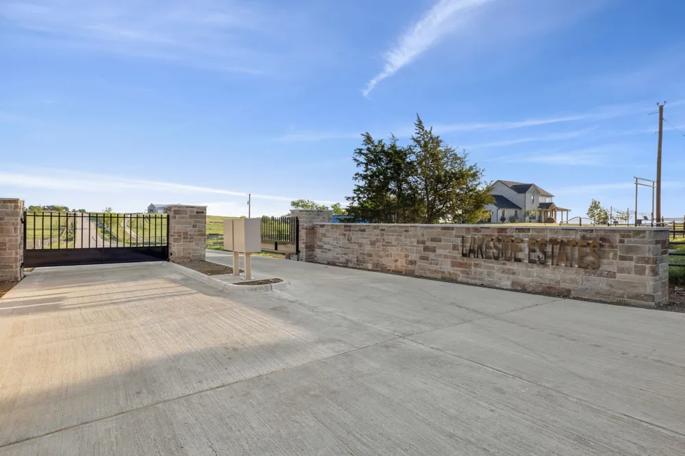 1509 Hillside Drive Sanger, TX 76266