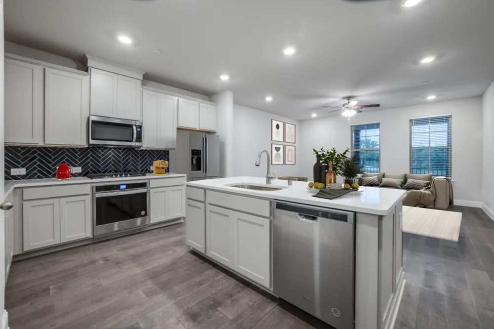 7833 Sunset Boulevard Rowlett, TX 75088