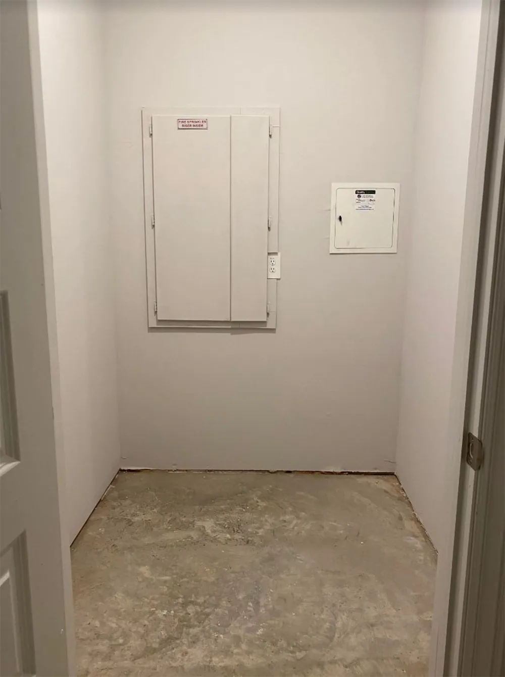 7833 Sunset Boulevard Rowlett, TX 75088