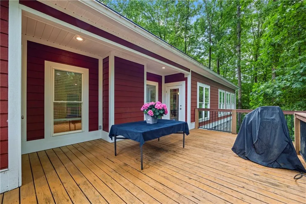 45 Highland Shoals Court Hartwell, GA 30643