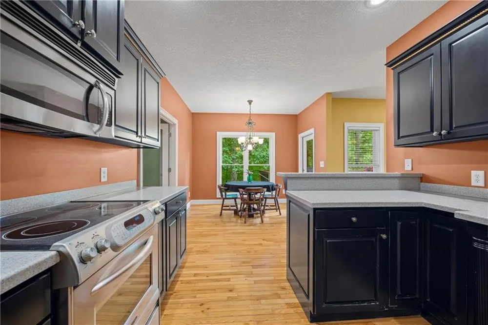 45 Highland Shoals Court Hartwell, GA 30643