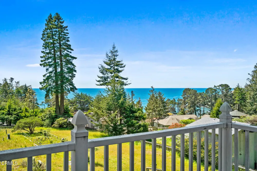 35540 Ocean View Court Gualala, CA 95445