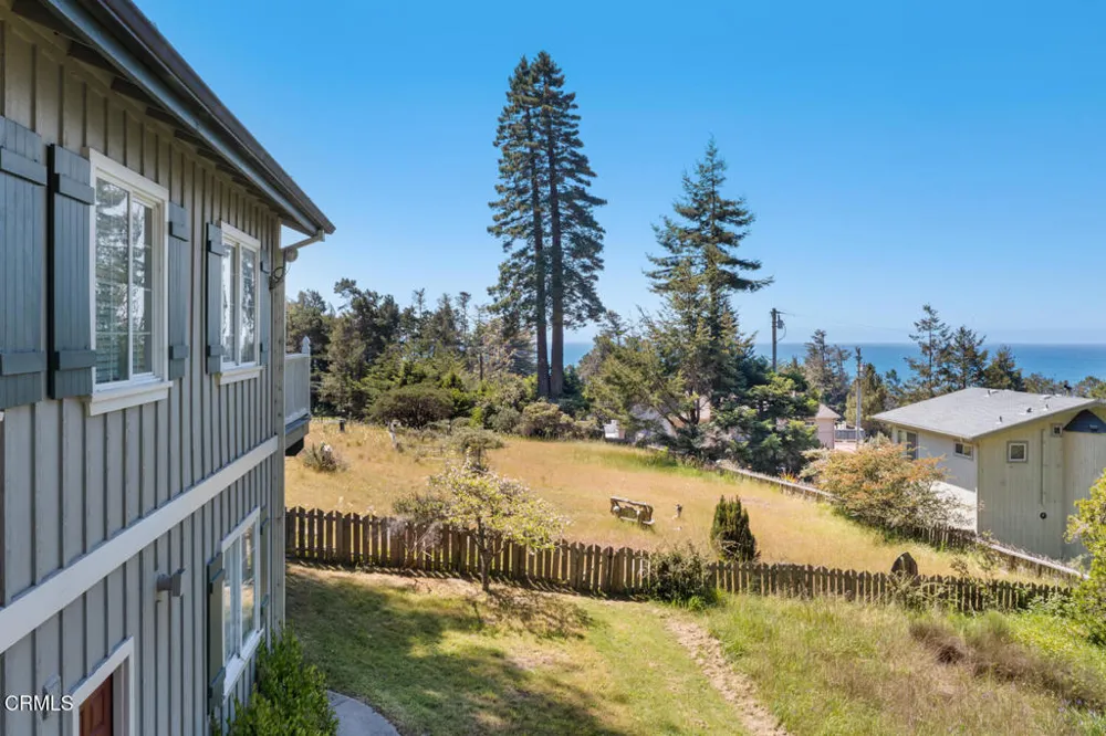 35540 Ocean View Court Gualala, CA 95445