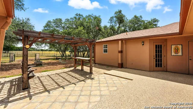 220 Lanier Ranch Driftwood, TX 78619
