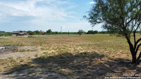 4303 US Highway 83