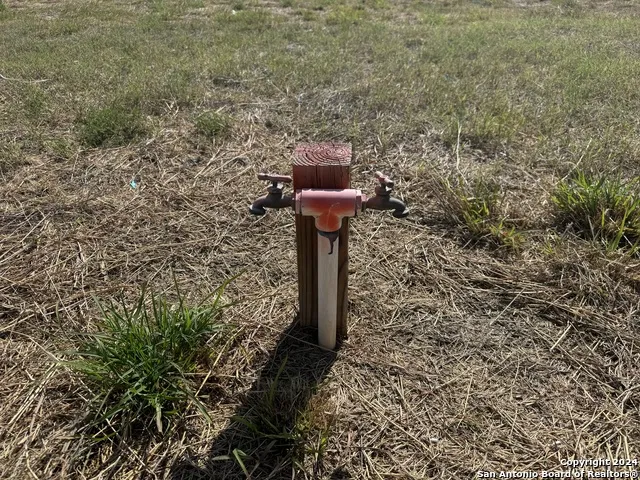 4303 US Highway 83 Crystal City, TX 78839