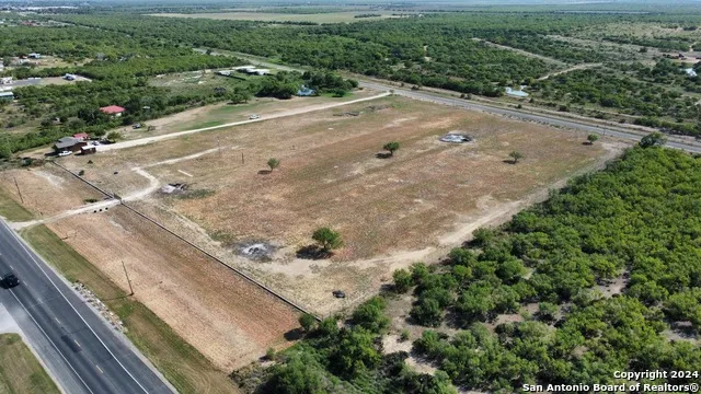 4303 US Highway 83 Crystal City, TX 78839