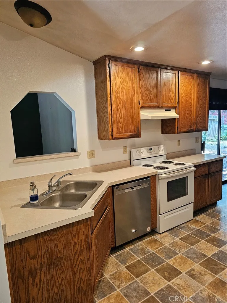 14708 Wood Drive Magalia, CA 95954