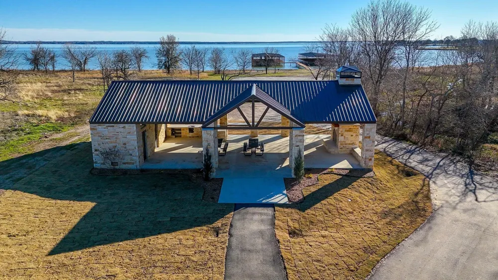 70 Stillwater Shores Drive Corsicana, TX 75109