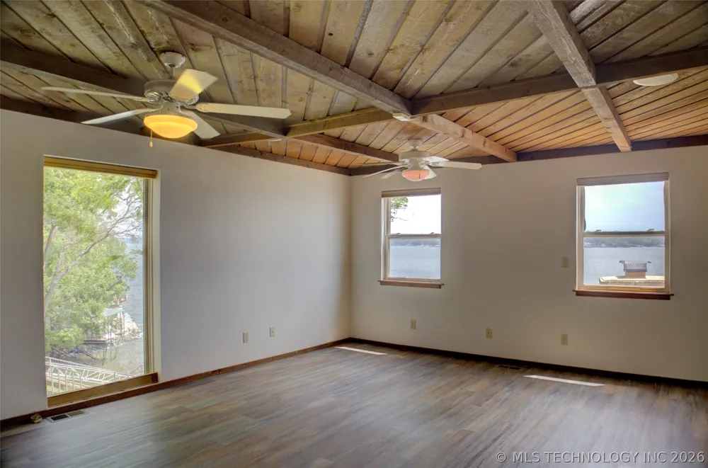 35702 Sportman Road Afton, OK 74331