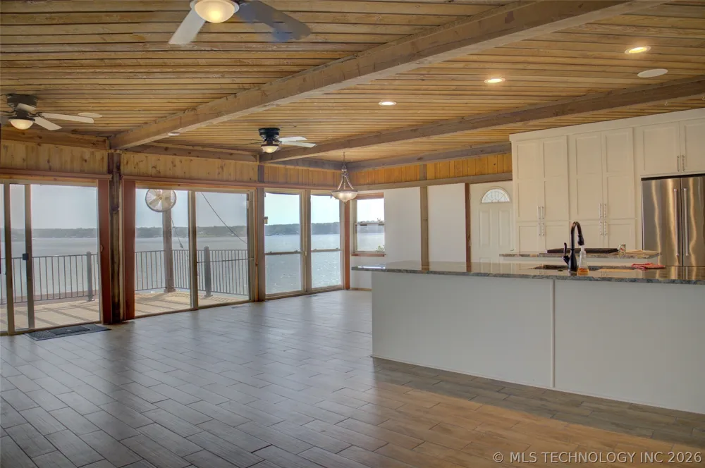 35702 Sportman Road Afton, OK 74331