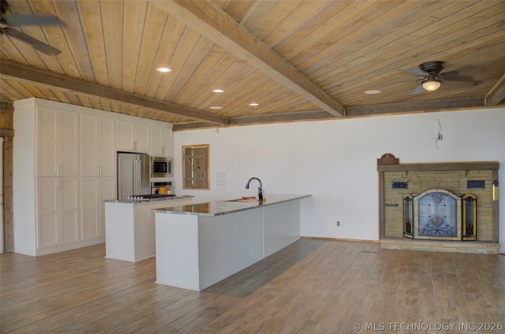 35702 Sportman Road Afton, OK 74331