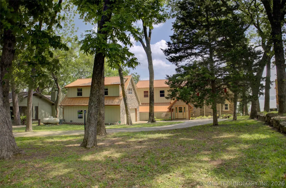 35702 Sportman Road Afton, OK 74331