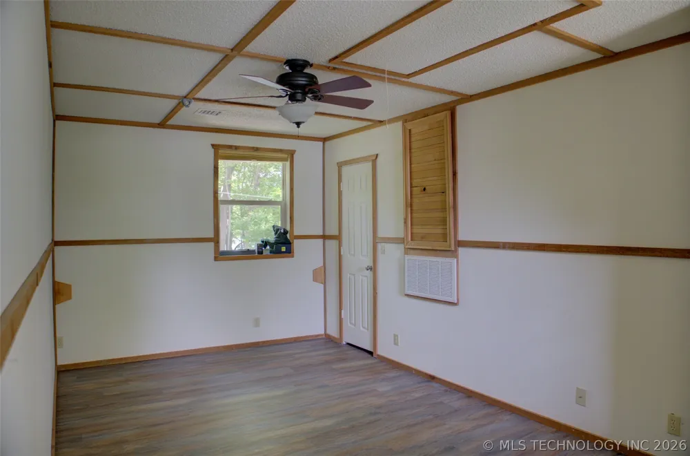35702 Sportman Road Afton, OK 74331