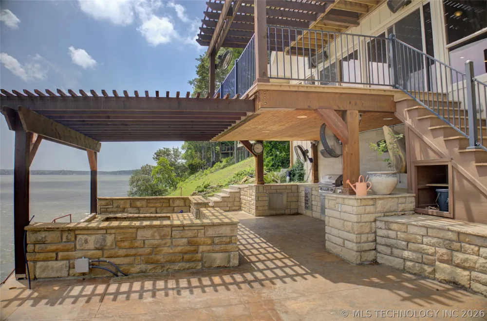 35702 Sportman Road Afton, OK 74331