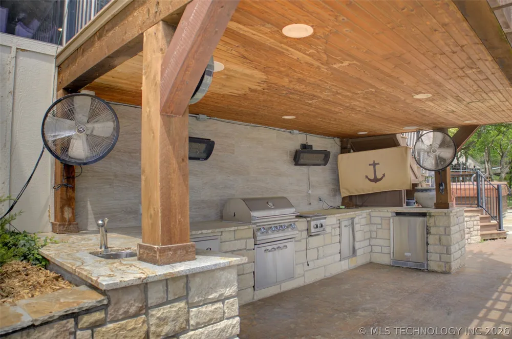 35702 Sportman Road Afton, OK 74331