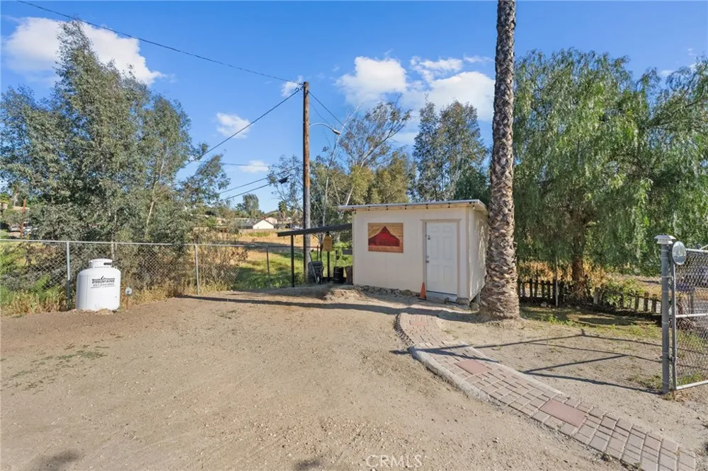 23508 Mount Vernon Menifee, CA 92587
