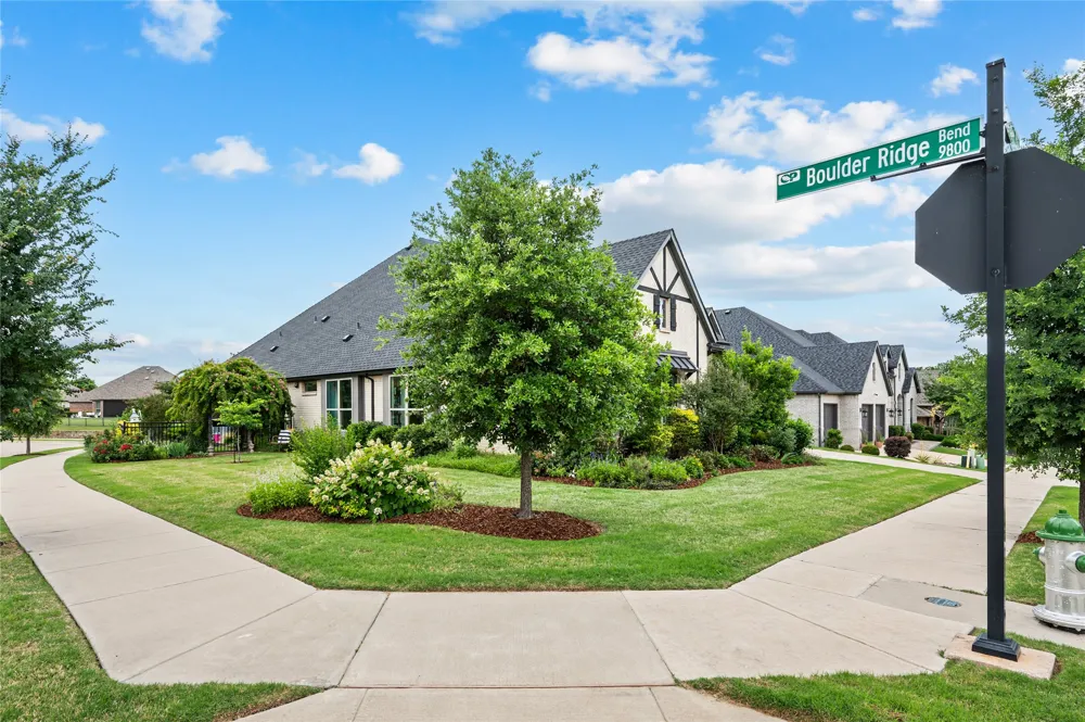 3701 Exploration Way Little Elm, TX 75068
