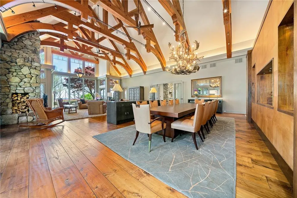 1103 Apple Pie Ridge Road Alto, GA 30510