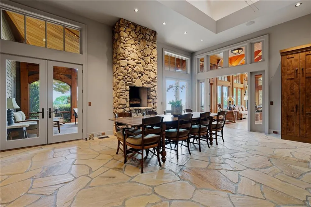 1103 Apple Pie Ridge Road Alto, GA 30510