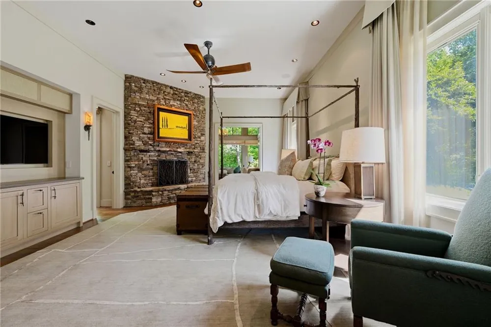 1103 Apple Pie Ridge Road Alto, GA 30510
