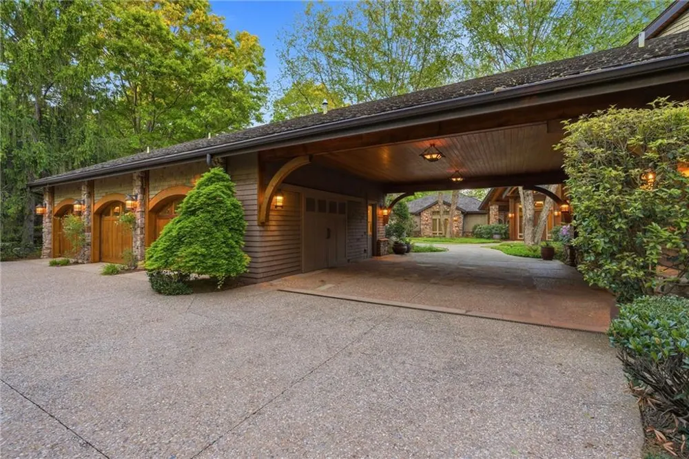1103 Apple Pie Ridge Road Alto, GA 30510