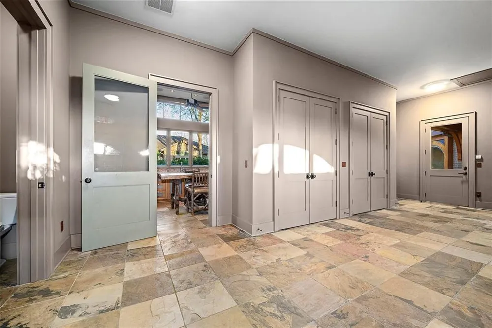 1103 Apple Pie Ridge Road Alto, GA 30510