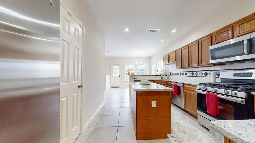 1205 El Camino Drive Webster, TX 77058